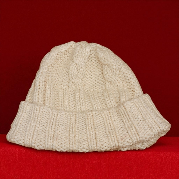 J. Crew Beanie Adult Cable Knit Wool Blend Cozycore Classic Hat Fisherman GG - Picture 1 of 4